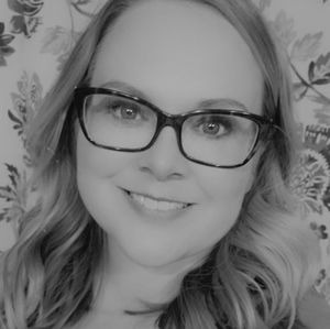 Meet your Posher, Carrie